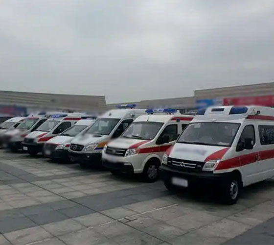 丹巴县服务车队展示