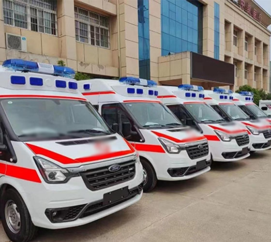 丹巴县服务车队展示